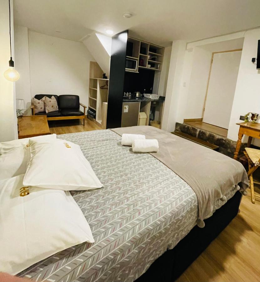 Blacky Hostel And Apartments (Adults Only) Cusco Dış mekan fotoğraf