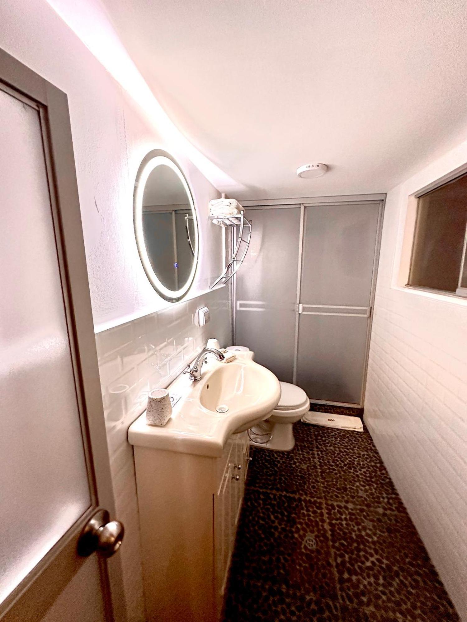 Blacky Hostel And Apartments (Adults Only) Cusco Dış mekan fotoğraf