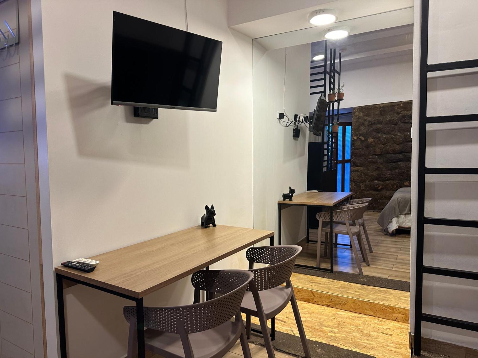 Blacky Hostel And Apartments (Adults Only) Cusco Dış mekan fotoğraf